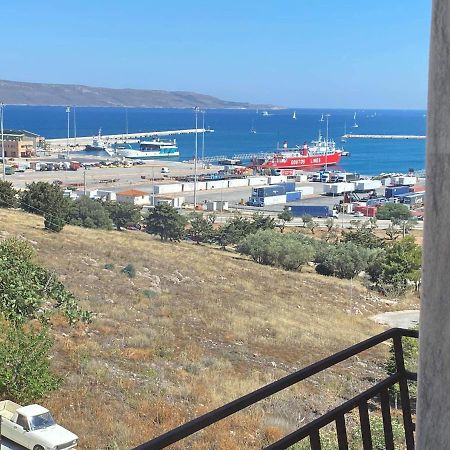 Апартаменты Lavrio 1Bdr Penthouse 7 Min On Foot From The Port Экстерьер фото